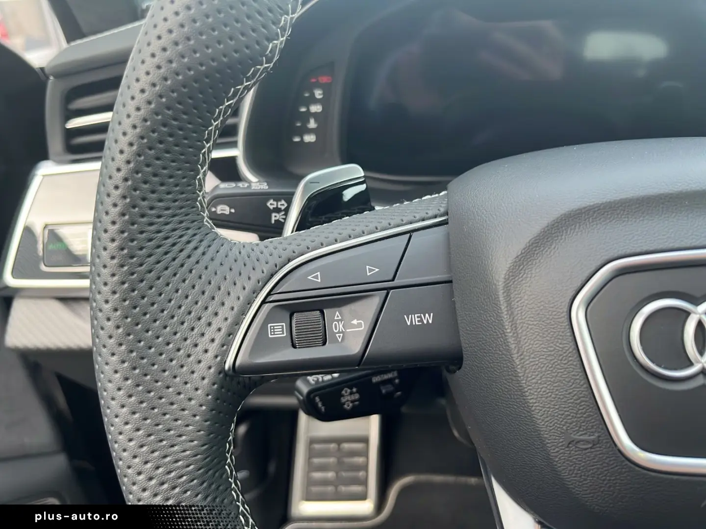 AUDI RSQ8 441 KW MATRIX STANDH AHK PANO B&O