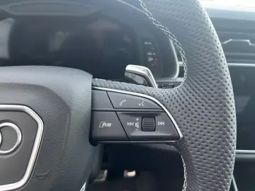 AUDI RSQ8 441 KW MATRIX STANDH AHK PANO B&O