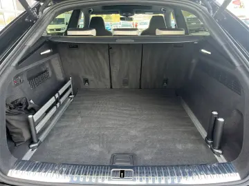 AUDI RSQ8 441 KW MATRIX STANDH AHK PANO B&O