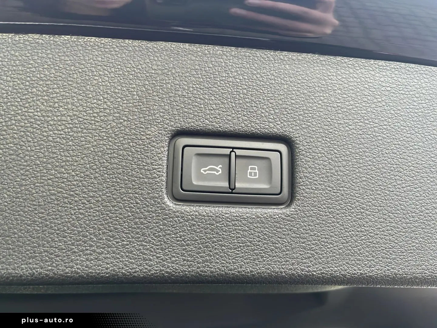 AUDI RSQ8 441 KW MATRIX STANDH AHK PANO B&O