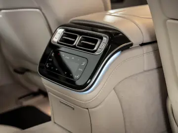 MERCEDES-BENZ S 580 L 4Matic AMG CHAUFFEUR EXKLUSIV …