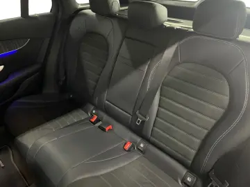 MERCEDES-BENZ GLC 200 4matic AMG AMG MBUX MBeam Nigh…