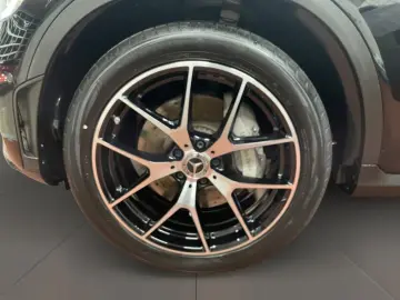 MERCEDES-BENZ GLC 200 4matic AMG AMG MBUX MBeam Nigh…