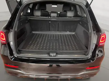 MERCEDES-BENZ GLC 200 4matic AMG AMG MBUX MBeam Nigh…