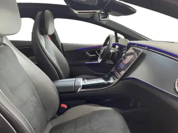 MERCEDES-BENZ EQE 350 AMG AMG MBUX Burm Night Fahrassist HUD