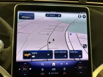 MERCEDES-BENZ EQE 300 MBUX AHK Wide Cam LED Navi AUT…