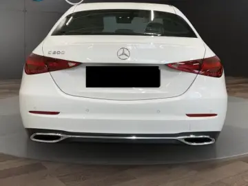 Mercedes-Benz C 200 AVANTGARDE DISTRONIC 4x