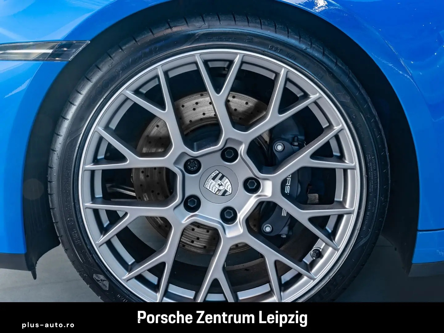 PORSCHE 992 911 Carrera Lift HD-Matrix Sportabgas Chrono