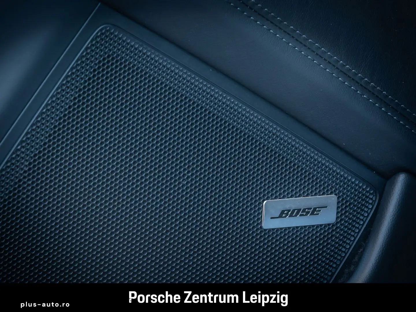 PORSCHE 992 911 Carrera Lift HD-Matrix Sportabgas Chrono