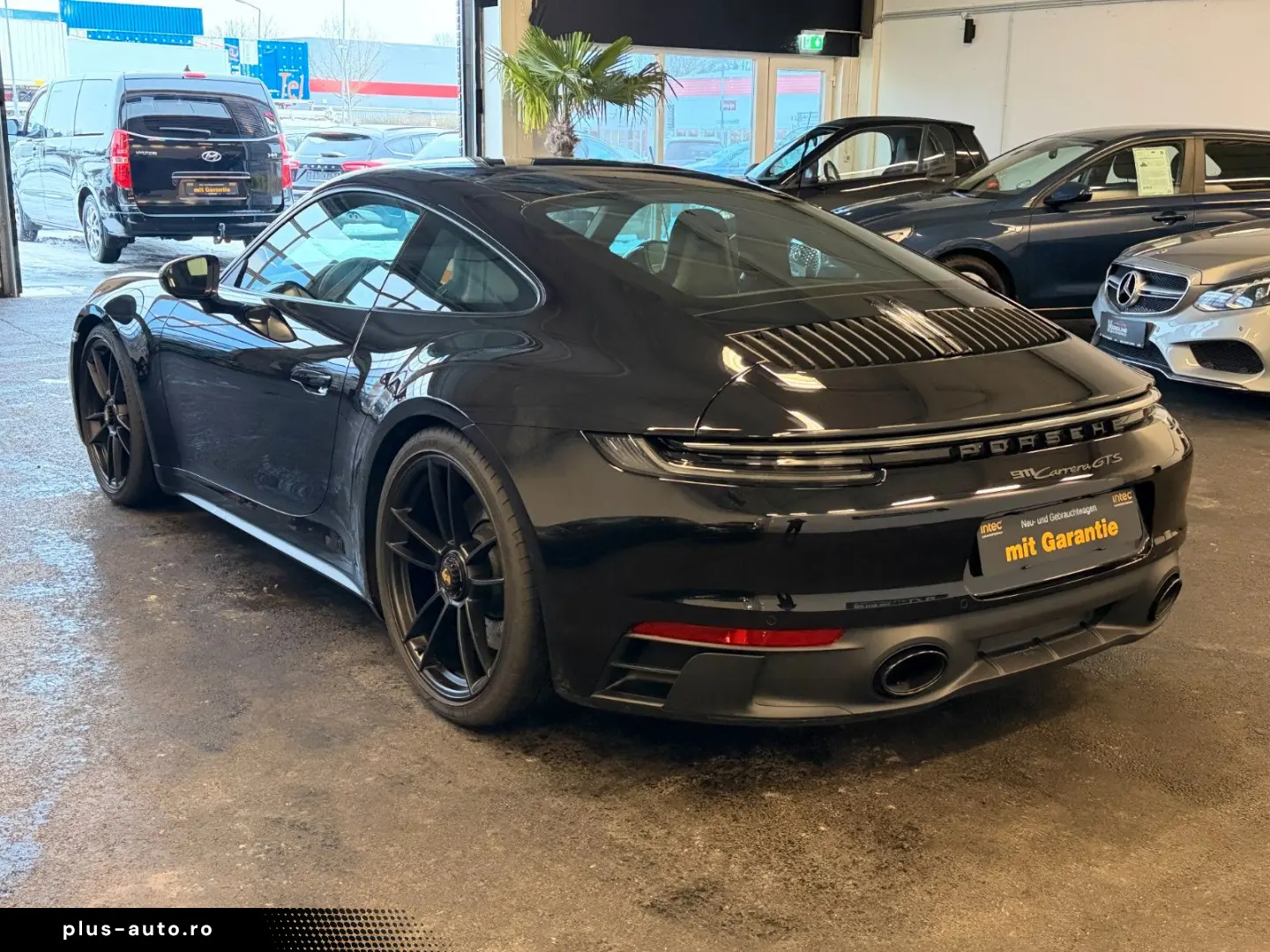 PORSCHE 911 Carrera  GTS  Mwst  erst 2249 km  Led  Bose