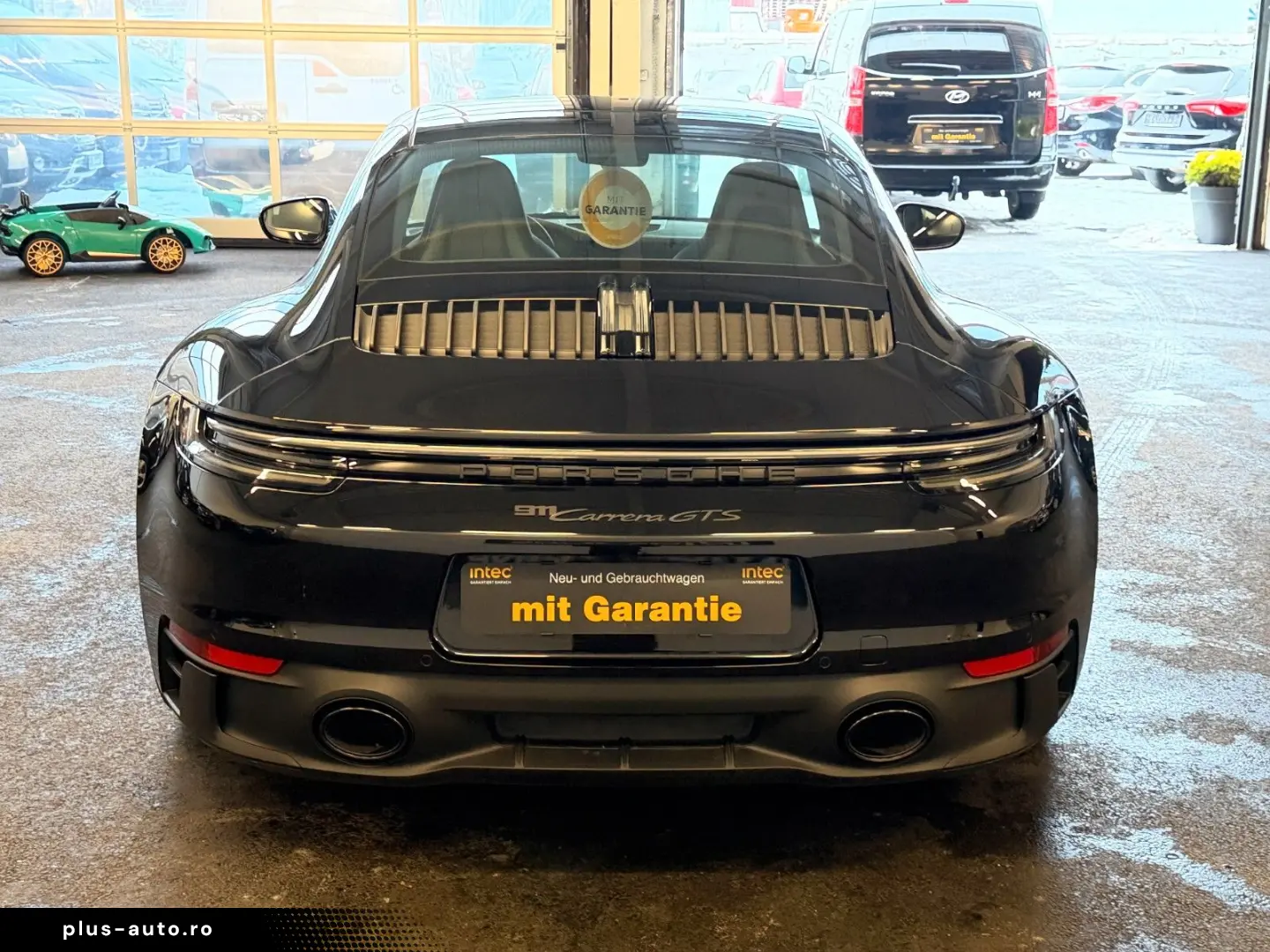 PORSCHE 911 Carrera  GTS  Mwst  erst 2249 km  Led  Bose