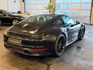 PORSCHE 911 Carrera  GTS  Mwst  erst 2249 km  Led  Bose