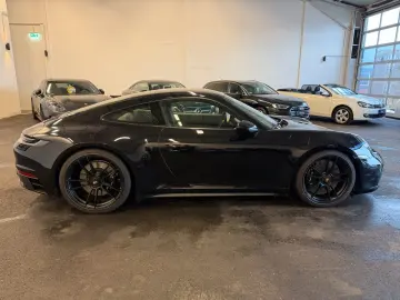 PORSCHE 911 Carrera  GTS  Mwst  erst 2249 km  Led  Bose