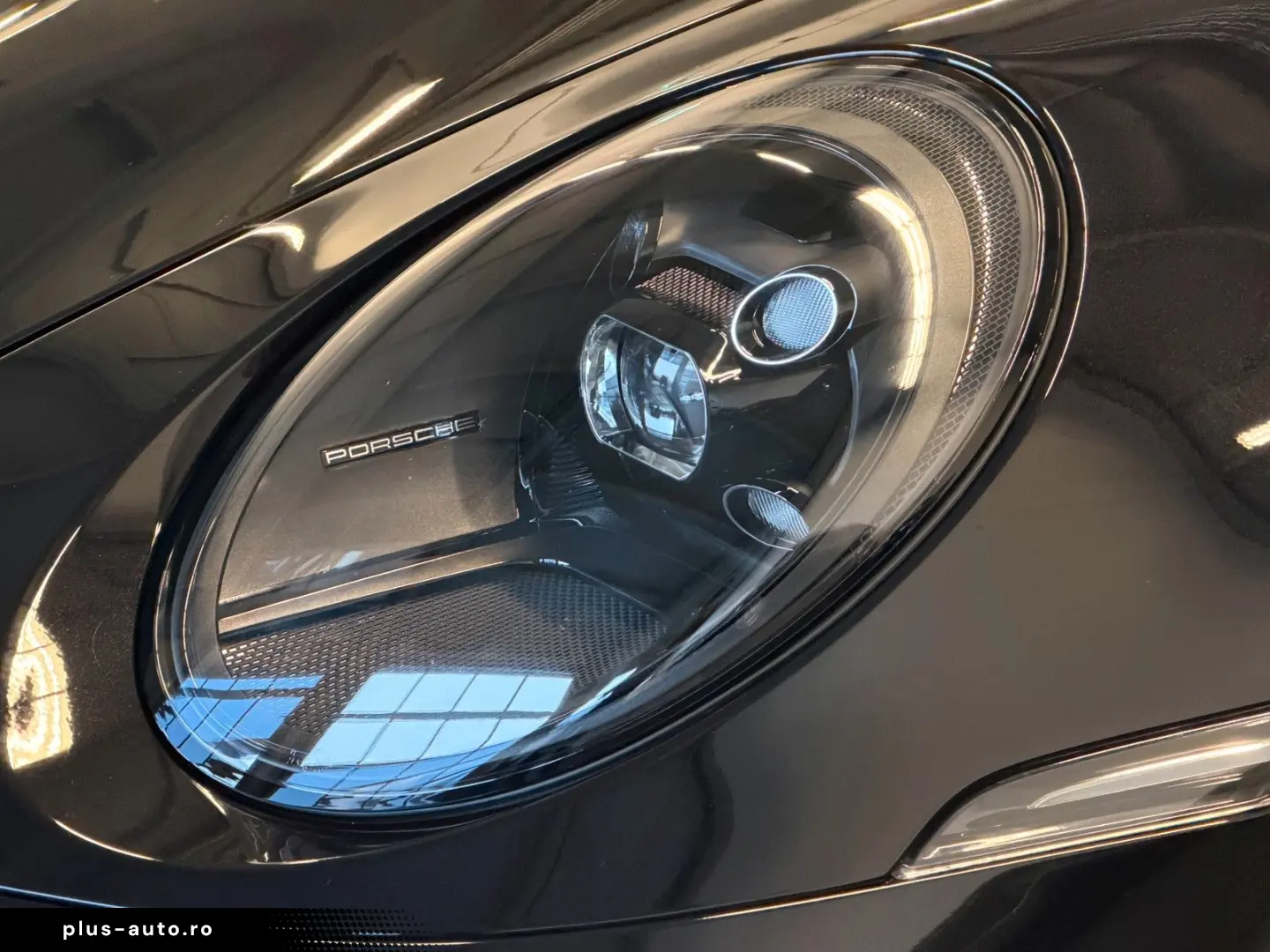 PORSCHE 911 Carrera  GTS  Mwst  erst 2249 km  Led  Bose