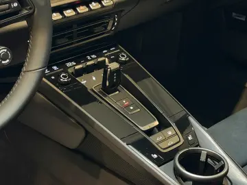 PORSCHE 911 Carrera  GTS  Mwst  erst 2249 km  Led  Bose