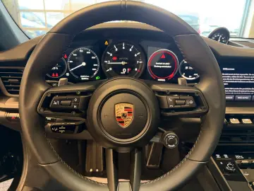 PORSCHE 911 Carrera  GTS  Mwst  erst 2249 km  Led  Bose