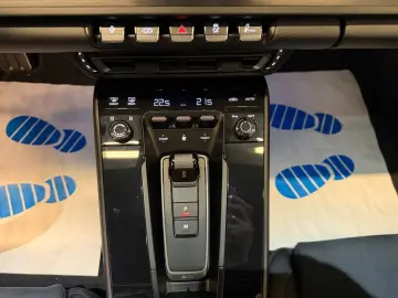 PORSCHE 911 Carrera  GTS  Mwst  erst 2249 km  Led  Bose