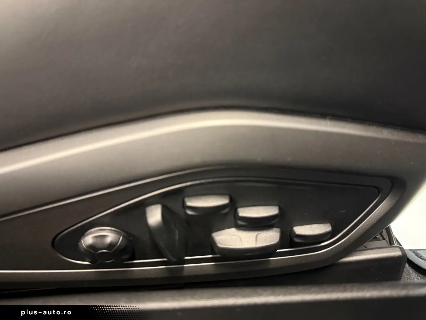 PORSCHE 911 Carrera  GTS  Mwst  erst 2249 km  Led  Bose