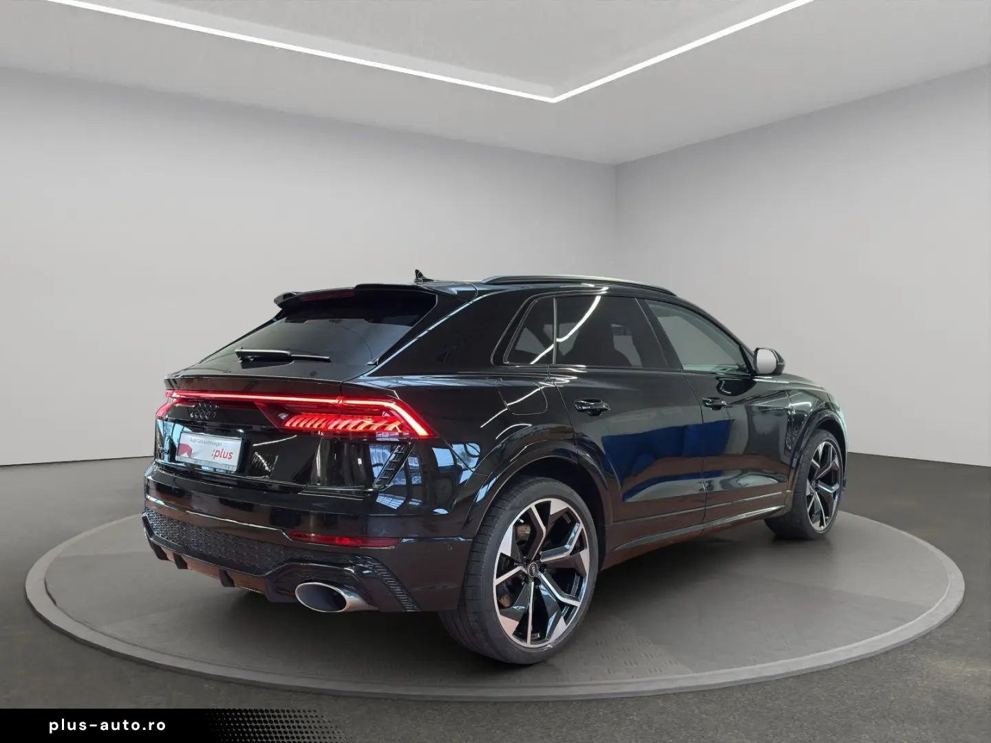 AUDI RSQ8 4.0 TFSI qu AHK MATRIX B&O PANO HUD 360
