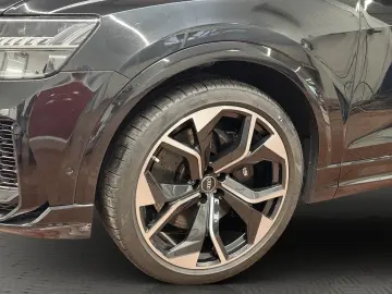 AUDI RSQ8 4.0 TFSI qu AHK MATRIX B&O PANO HUD 360