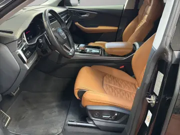 AUDI RSQ8 4.0 TFSI qu AHK MATRIX B&O PANO HUD 360