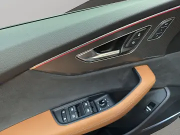 AUDI RSQ8 4.0 TFSI qu AHK MATRIX B&O PANO HUD 360