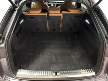 AUDI RSQ8 4.0 TFSI quattro Klima Navi Leder