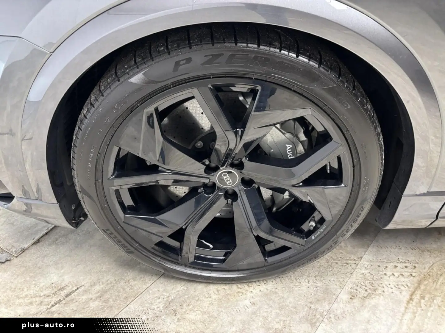 AUDI RSQ8 4.0 TFSI quattro Klima Navi Leder