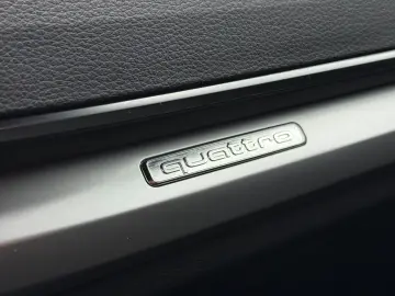 AUDI Q5 Sportback 45 TFSI quattro S line