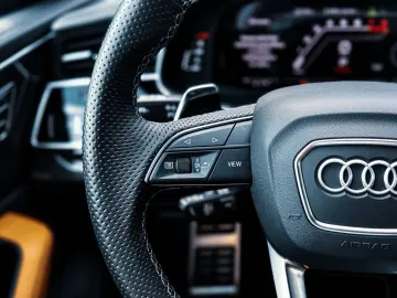 AUDI RSQ8 4.0 TFSI quattro ABT POWER R  CARBON KAMERA