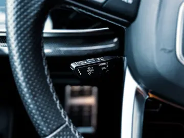 AUDI RSQ8 4.0 TFSI quattro ABT POWER R  CARBON KAMERA