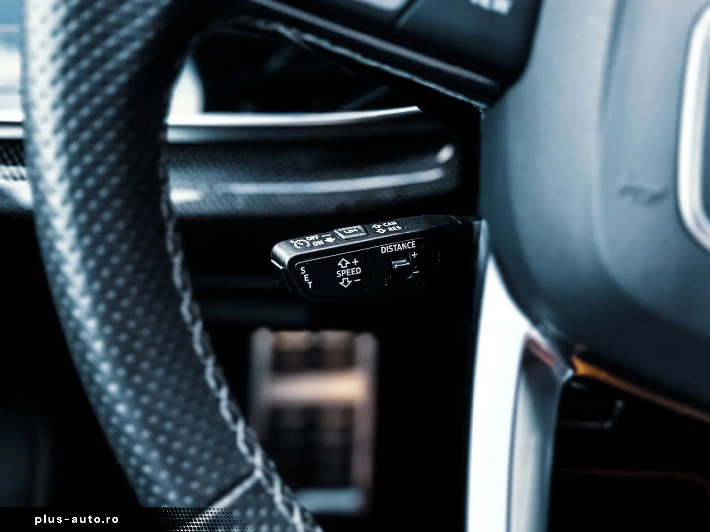 AUDI RSQ8 4.0 TFSI quattro ABT POWER R  CARBON KAMERA