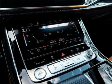 AUDI RSQ8 4.0 TFSI quattro ABT POWER R  CARBON KAMERA