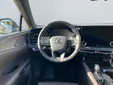 Lexus RX 450h   2 5 l E-CVT  4x4 Plug-in LUXURY