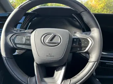 Lexus RX 450h   2 5 l E-CVT  4x4 Plug-in LUXURY