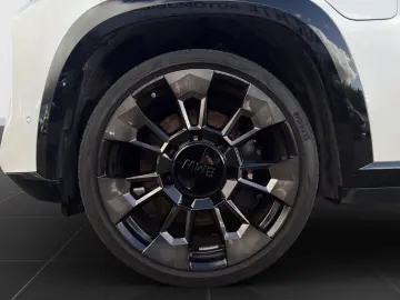 BMW XM 50e MASSAGE KLIMASITZE AHK 360  KAMERA B&W SO