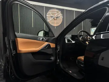 BMW X6 30d xDRIVE M SPORT CARBON PANO HUD ICONIC 360