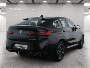 BMW X4 xDrive20d M Sport Standheizung Navi AHK HiFi