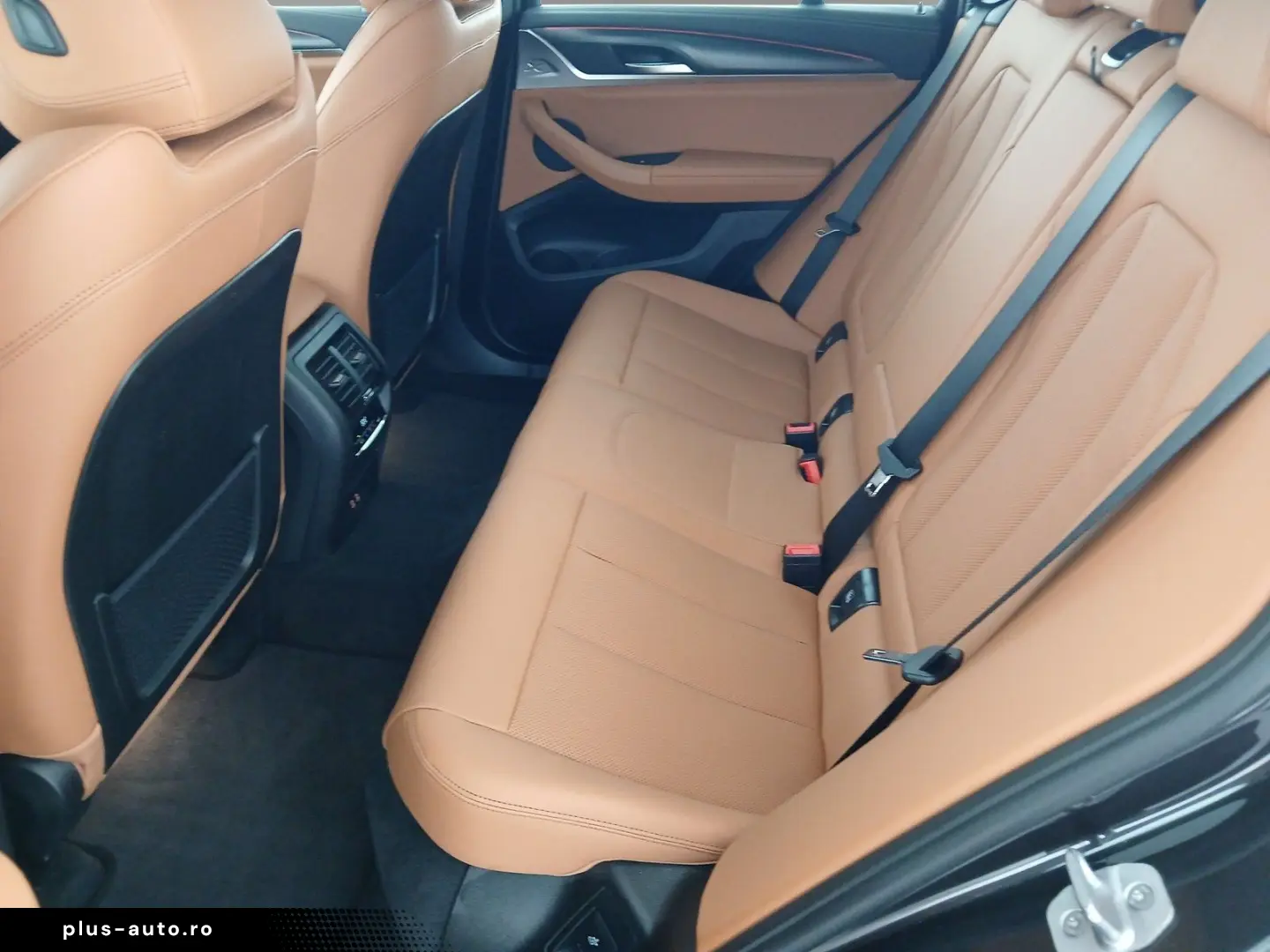 BMW X4 xDrive20d M Sport Standheizung Navi AHK HiFi