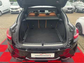 BMW X4 xDrive 20 d M Sport Laserscheinwerfer AHK