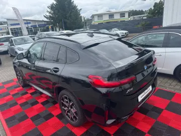 BMW X4 xDrive 20 d M Sport Laserscheinwerfer AHK