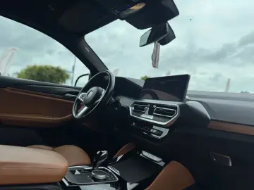 BMW X4 xDrive 20 d M Sport Laserscheinwerfer AHK