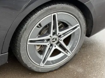 MERCEDES-BENZ C 200 4Matic  AMG PREMIUM  Pano  HeadUP 360