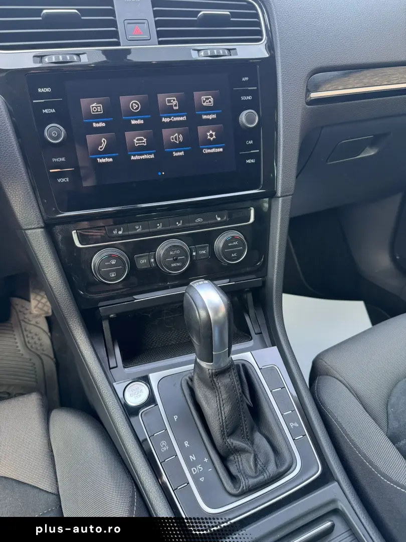 Volkswagen GOLF 2018 1.5 Benzina Euro 6 DSG