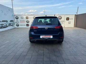 Volkswagen GOLF 2018 1.5 Benzina Euro 6 DSG