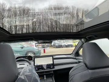 TOYOTA bz4X BEV 252kW 4x4 Lounge