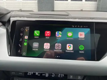 AUDI e-tron GT quattro