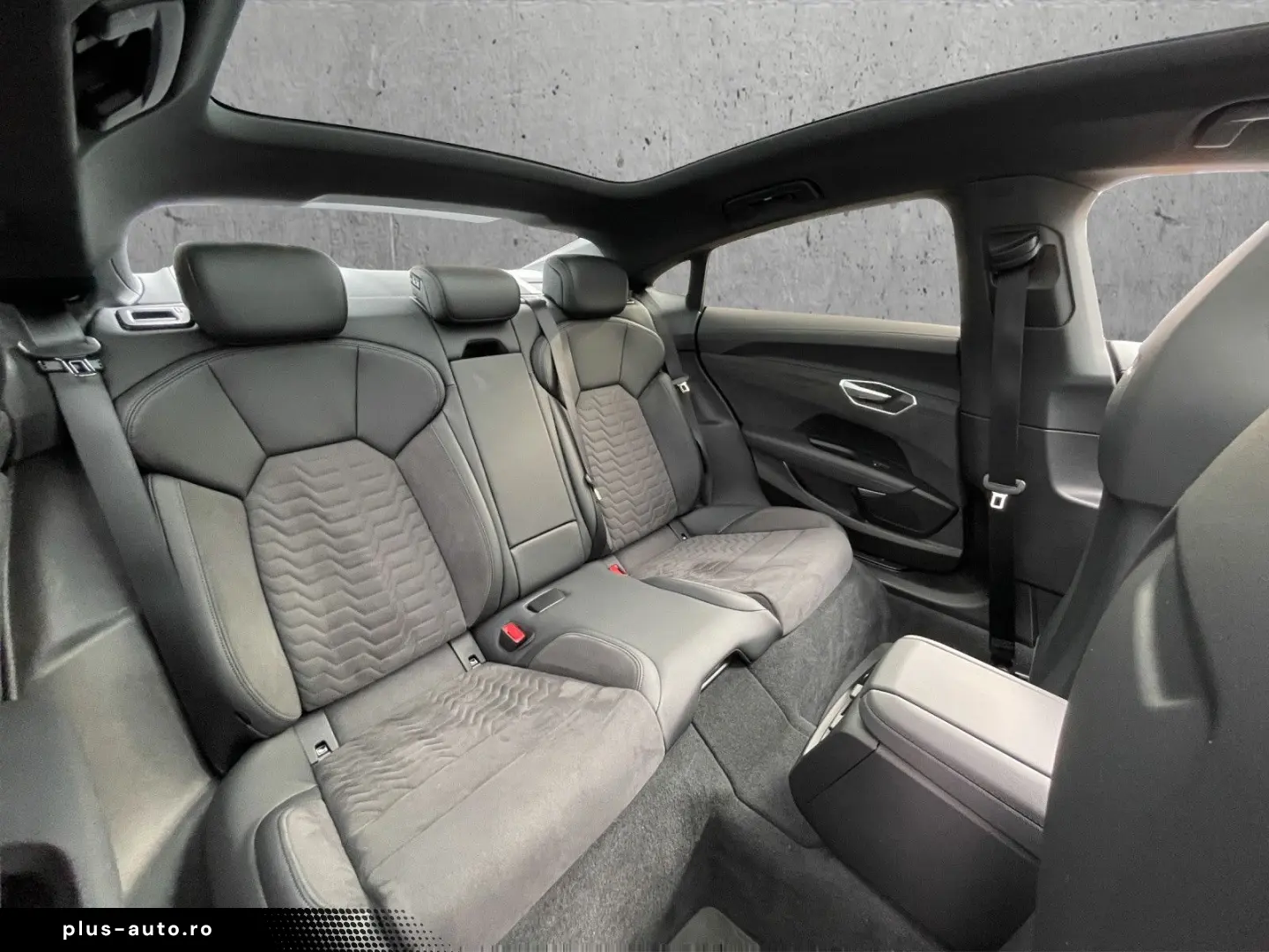 AUDI e-tron GT quattro