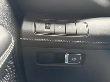 Hyundai Santa Fe 1.6 HEV 2WD Signature