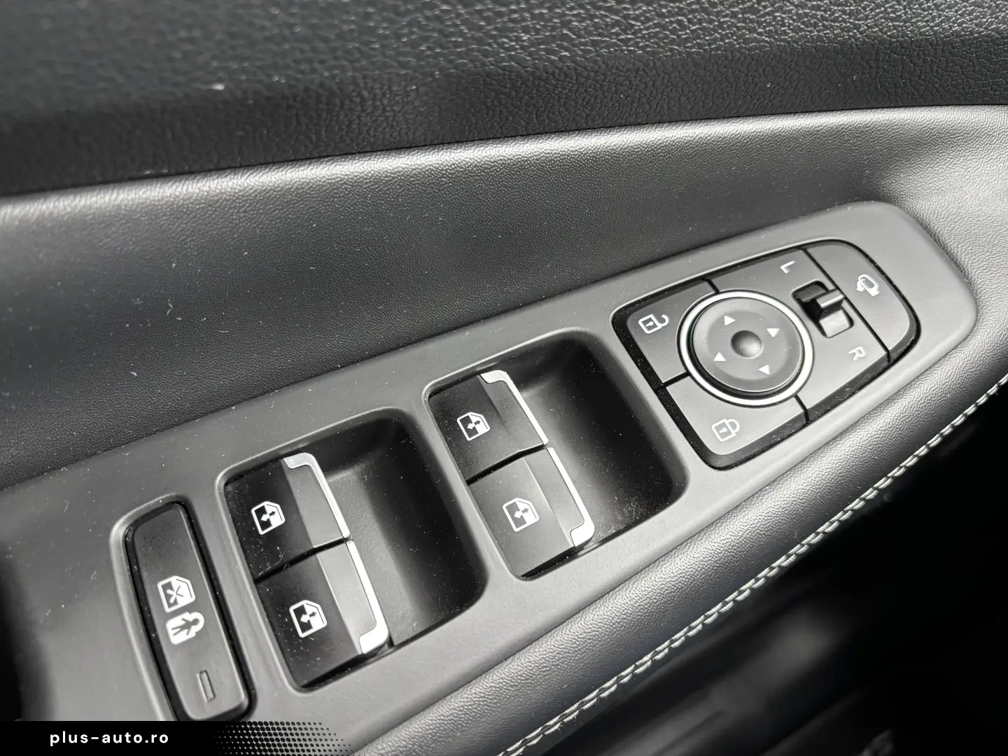 Hyundai Santa Fe 1.6 HEV 2WD Signature